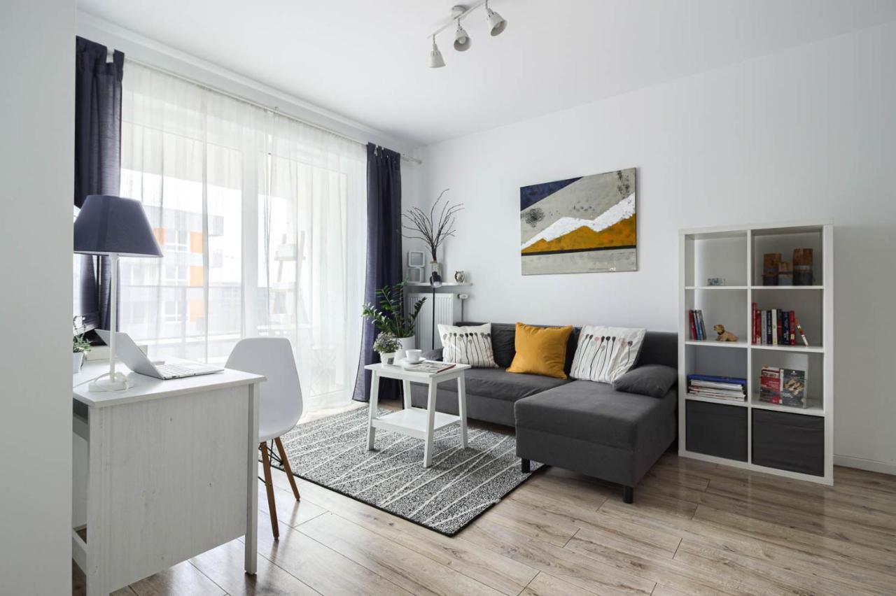 M&R Apartament Airport&Business Premium Komputerowa Warschau Exterior foto