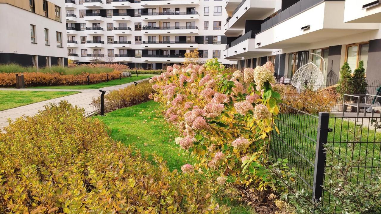 M&R Apartament Airport&Business Premium Komputerowa Warschau Exterior foto